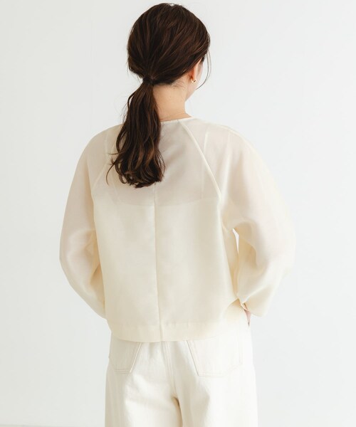 URBAN RESEARCH(アーバンリサーチ)の「『MADE IN JAPAN』オーガンジーブラウス(シャツ/ブラウス・レディース・CHARCOAL/BEIGE・FREE)」の22枚目の写真