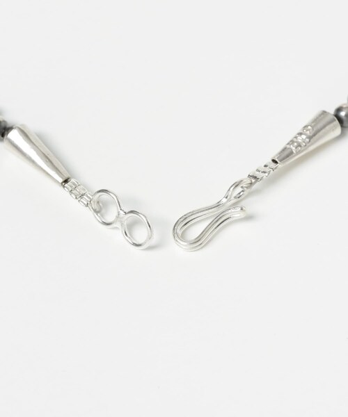 URBAN RESEARCH（アーバンリサーチ）の「ERICKA NICOLAS BEGAY　Plain Design Nacklace 4mm（ネックレス・レディース・Oxidized・-）」の7枚目の写真