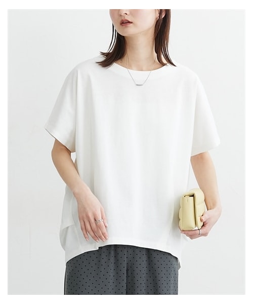 nissen（ニッセン）の「【汗じみにくい綿１００％素材】フロントタックドルマントップス（Tシャツ/カットソー・レディース・サックスグレー/オフホワイト/黒・M/L/LL/3L）」の6枚目の写真