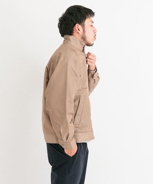 EKAL(エカル)の「『吸水速乾/イージーケア』coolmax chino スタンドジャケット(ブルゾン・メンズ・ベージュ/ネイビー・M/L)」の15枚目の写真