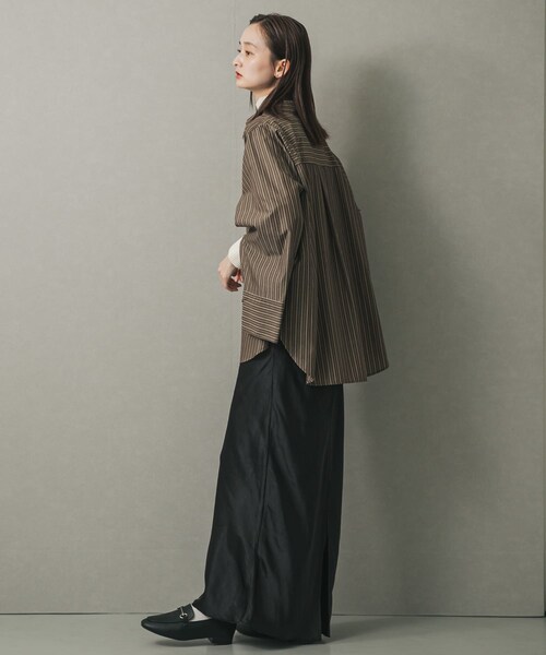 SENSE OF PLACE by URBAN RESEARCH（センスオブプレイスバイアーバンリサーチ）の「スリットスリーブルーズシャツ（シャツ/ブラウス・レディース・IVORY/L.BLUE/BLU×WHT/BRN×BEG・one）」の18枚目の写真