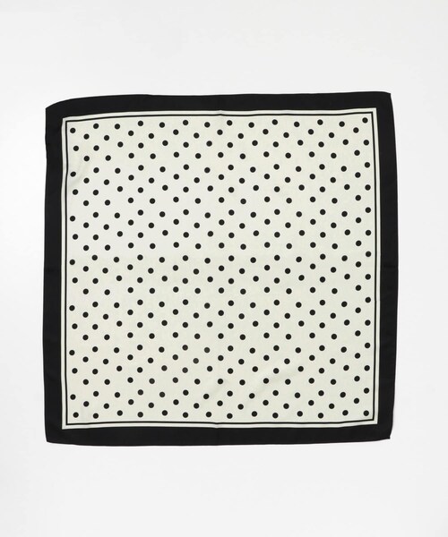 URBAN RESEARCH DOORS(アーバンリサーチドアーズ)の「ドットスカーフ(バンダナ/スカーフ・レディース・NAVY/BEIGE/SILVER・One/one)」の10枚目の写真