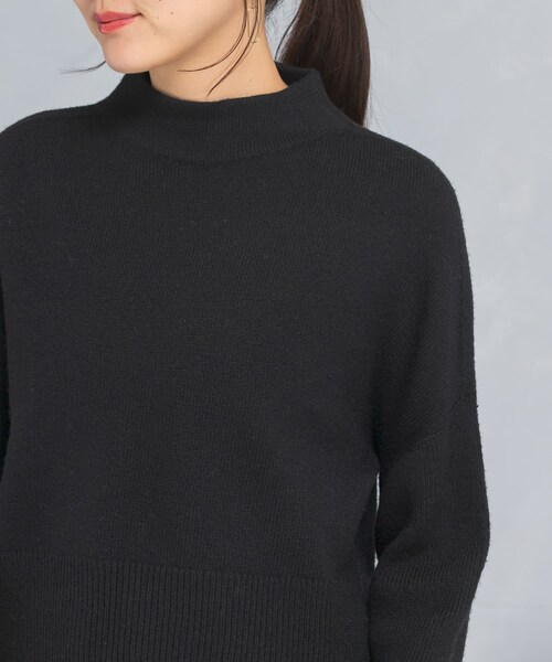 URBAN RESEARCH ROSSO（アーバンリサーチロッソ）の「ショートハイネックホールニット（ニット/セーター・レディース・black/off/red・FREE）」の14枚目の写真