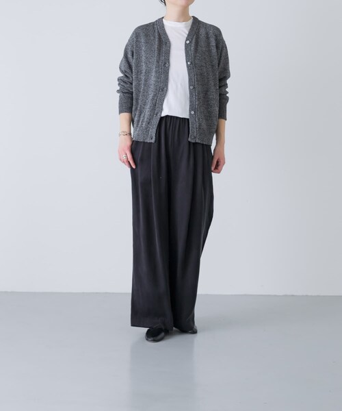 かぐれ（カグレ）の「ドライコットンVネックカーディガン（ニット/セーター・レディース・GRAY/CHARCOAL・Free）」の13枚目の写真