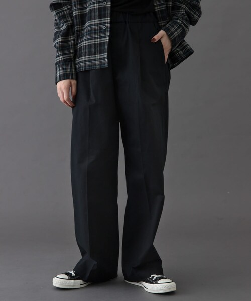 URBAN RESEARCH DOORS（アーバンリサーチドアーズ）の「FORK&SPOON　イージーチノパンツ（チノパンツ・レディース・BLACK/BEIGE・1/2）」の4枚目の写真