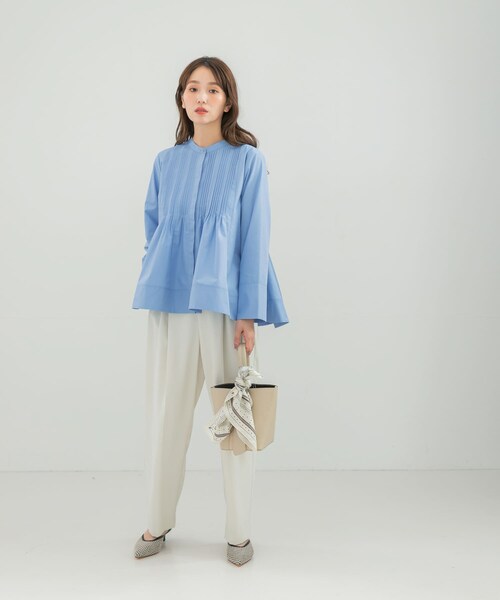 URBAN RESEARCH ROSSO（アーバンリサーチロッソ）の「フレアシルエットピンタックブラウス（シャツ/ブラウス・レディース・OFF WHITE/BLUE・Free）」の20枚目の写真