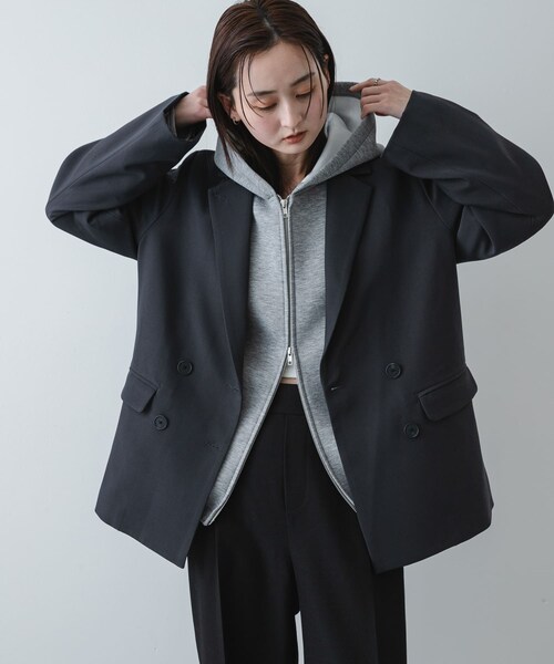 SENSE OF PLACE by URBAN RESEARCH(センスオブプレイスバイアーバンリサーチ)の「コクーンスリーブZIPパーカー(パーカー・レディース・IVORY/BLACK/GRAY・One)」の3枚目の写真