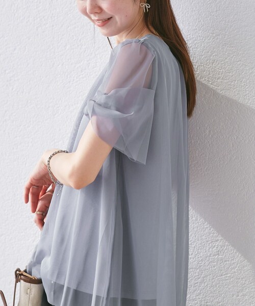 ROPE' PICNIC(ロペピクニック)の「Cutee チュールドッキングツイストスリーブトップス/リンクコーデ(Tシャツ/カットソー・レディース・ブラック/ホワイト/ライトグリーン/ブルー系・38)」の6枚目の写真