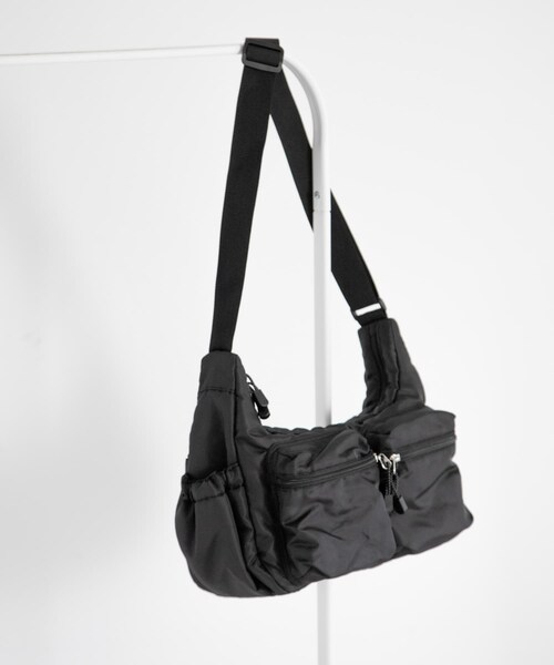 URBAN RESEARCH Sonny Label（アーバンリサーチサニーレーベル）の「グログラン2ポケットショルダーバッグ（ショルダーバッグ・レディース・グレー/ブラック・one）」の7枚目の写真