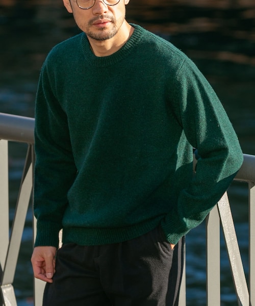 URBAN RESEARCH ROSSO（アーバンリサーチロッソ）の「『XLサイズあり』シェットランドウールクルーネックニット（ニット/セーター・メンズ・NAVY/BLACK/GRAY/GREIGE/KHAKI/GREEN/WHITE/ROYAL BLUE/INDIGO/MASTARD/WINE/LAVENDER・S/M/L/XL）」の5枚目の写真