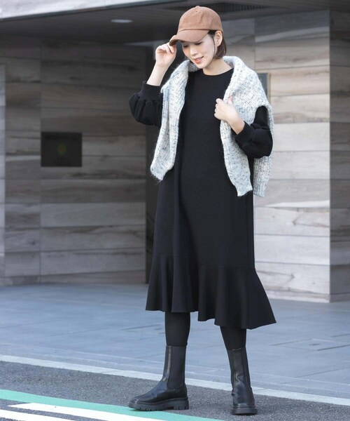 URBAN RESEARCH ROSSO（アーバンリサーチロッソ）の「『40サイズ/高身長向けも展開』F by ROSSO　裾フレアワンピース（ワンピース・レディース・L/BEIGE/BLACK/CHARCOAL/MARRON・38/40）」の9枚目の写真