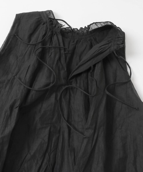 URBAN RESEARCH ROSSO（アーバンリサーチロッソ）の「MARILYN MOON　sheer cotton gather blouse（シャツ/ブラウス・レディース・BLACK/GRAY・FREE）」の8枚目の写真