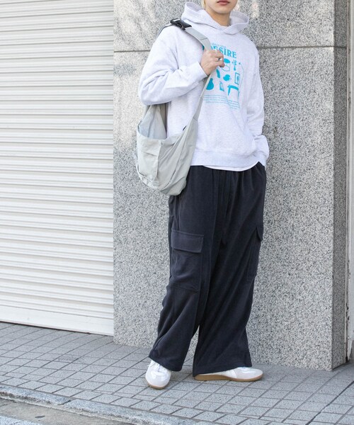 SENSE OF PLACE by URBAN RESEARCH（センスオブプレイスバイアーバンリサーチ）の「Furniture Graphic hoodie（パーカー・メンズ・BLACK/GRAY/NAVY・M/L）」の18枚目の写真