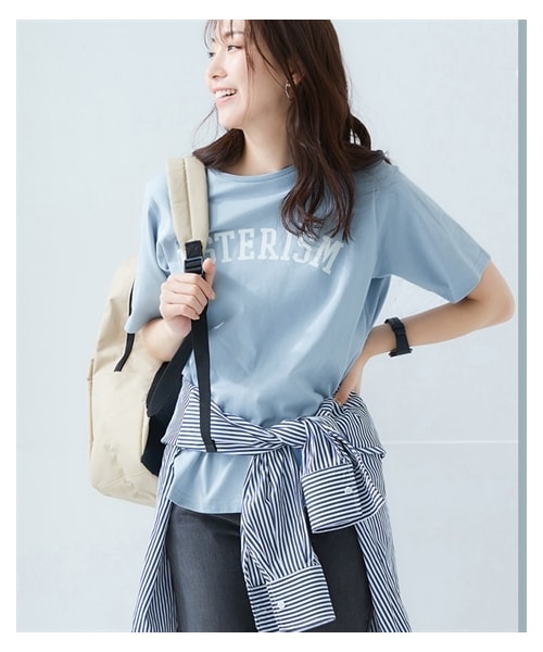 nissen（ニッセン）の「【吸汗速乾】裾ラウンドプリントＴシャツ＜大きいサイズ有＞（Tシャツ/カットソー・レディース・オフホワイト:フレンチロゴ/黒:フレンチロゴ/在庫限り_黒:ロゴ/在庫限り_アイスブルー:カレッジロゴ/在庫限り_オフホワイト:カレッジロゴ/在庫限り_ピンクベージュ:花ロゴ/在庫限り_グレージュ:草木/在庫限り_ライトカーキ:ブックネコ/在庫限り_杢グレー:胸ネコ/在庫限り_グレージュ:胸ネコ/オートミール:花/グレージュ:大人ロゴ/グレー:カレッジロゴ/黒:胸ネコ/ブルー:ブックネコ/ダスティピンク:オーシャン/ダスティミント:ペンギン/ライトグレー杢:ネコ/コーラルピンク:花/ネイビー:スマイル/アイスブルー:ハートロゴ・S/M/L/LL/3L/4L/5L/6L）」の16枚目の写真