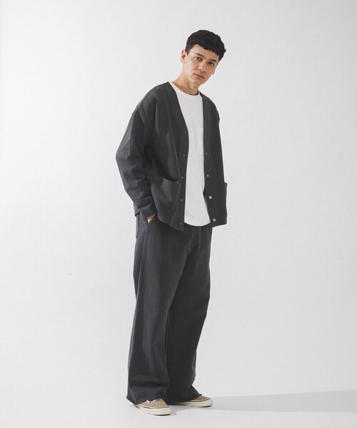 URBAN RESEARCH Sonny Label（アーバンリサーチサニーレーベル）の「スウェットVネックカーディガン（スウェット・メンズ・チャコール/ネイビー・M/L）」の9枚目の写真