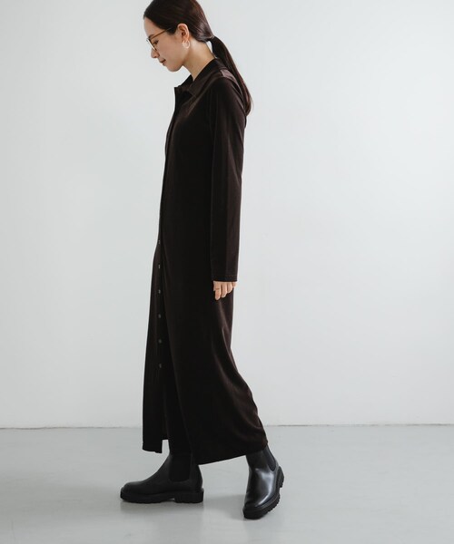 URBAN RESEARCH(アーバンリサーチ)の「ベロアシャツカラーワンピース(ワンピース・レディース・BEIGE/BROWN・FREE)」の7枚目の写真