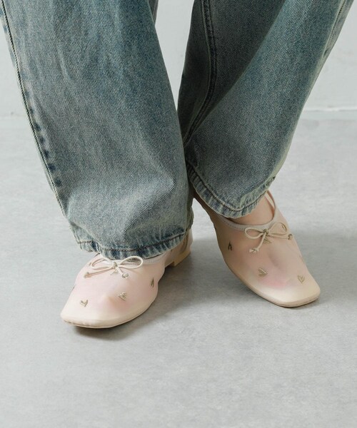 SENSE OF PLACE by URBAN RESEARCH（センスオブプレイスバイアーバンリサーチ）の「ハートチュールフラットシューズ（バレエシューズ・レディース・BLACK/BLK×RED/IVORY・S/M/L）」の5枚目の写真