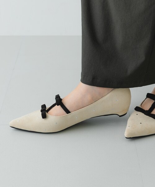 RODE SKO（ロデスコ）の「2センチダブルリボンヒールパンプス（パンプス・レディース・BLACK/OFF・36/37/38）」の9枚目の写真