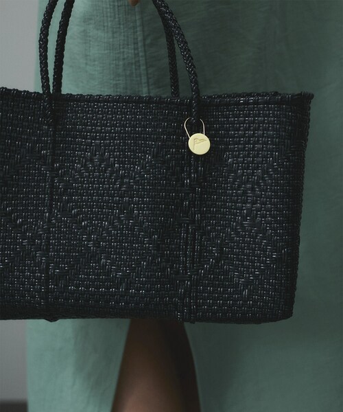 ADAM ET ROPE'（アダムエロペ）の「【Letra（レトラ）for SALON】PRAYA short XS/プラヤメル（かごバッグ・レディース・ブラック/ブラック系/オレンジ系・F）」の8枚目の写真