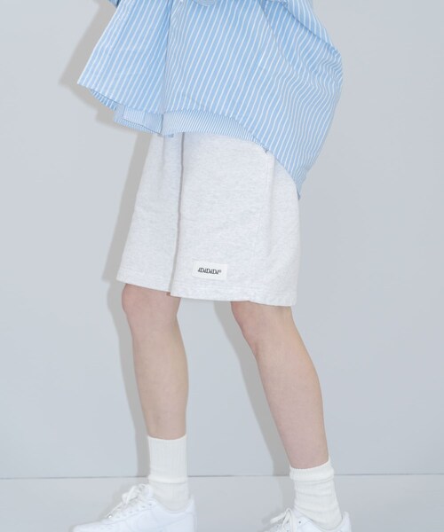 URBAN RESEARCH（アーバンリサーチ）の「dDdDdDd　WIDE SWEAT SHORTS（その他パンツ・メンズ・M.GRAY/WHITE/BLACK/NAVY・S/M/L/XL/XXL）」の3枚目の写真