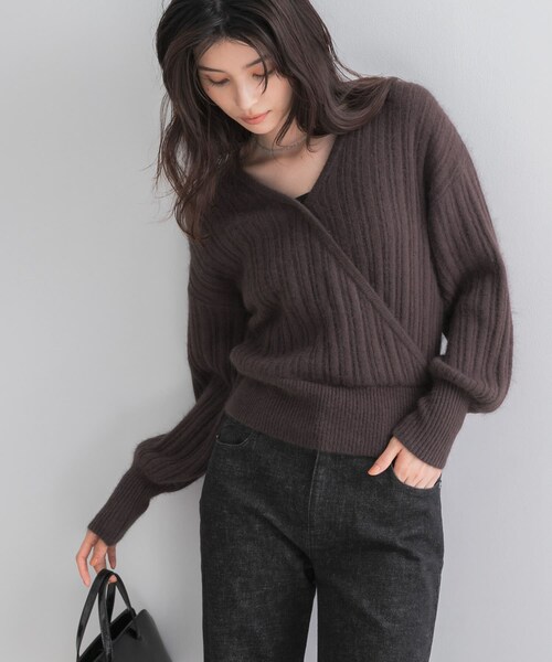 URBAN RESEARCH ROSSO（アーバンリサーチロッソ）の「『一部WEB限定カラー』ランダムリブカシュクールニット（ニット/セーター・レディース・OFF WHITE/COFFEE/BLUE GRAY/RED・Free）」の19枚目の写真