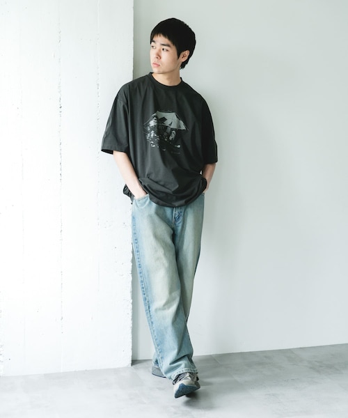 URBAN RESEARCH DOORS(アーバンリサーチドアーズ)の「『別注』Snow Peak Apparel×DOORS WA/AC FAMILY CAMP T-SHIRTS(Tシャツ/カットソー・メンズ・WHITE/CHARCOAL/BROWN/FOLIAGE・M/L/XL)」の22枚目の写真