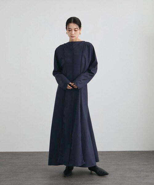 ADAM ET ROPE'(アダムエロペ)の「【Baserange(ベースレンジ)】NIKA DRESS(ドレス・レディース・ネイビー・XS)」の4枚目の写真