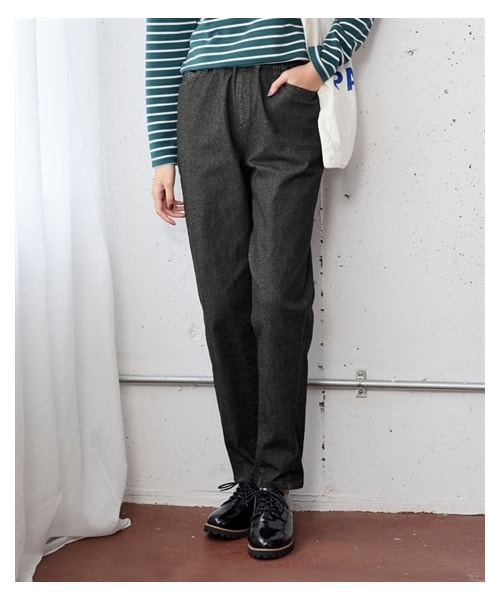 nissen（ニッセン）の「＜大きいサイズ＞超ラクチンデニムテーパードレギンスパンツ（ゆったりヒップ）（選べる２レングス）（パンツ・レディース・ユーズドブルー/オーバーダイベージュ/ブラック・L/LL/3L/4L/5L/6L/8L/10L）」の20枚目の写真