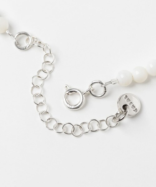 URBAN RESEARCH(アーバンリサーチ)の「CAJAL UTOPIA NECKLACE(ネックレス・レディース・AMBER WHT・-)」の7枚目の写真