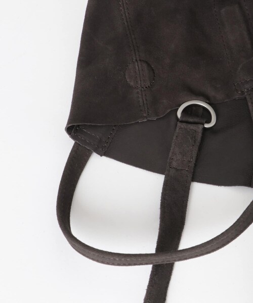 URBAN RESEARCH(アーバンリサーチ)の「Morphee 2WAY SMALL TOTE(トートバッグ・メンズ・CHARCOAL/DARK CHOCO・SS)」の5枚目の写真