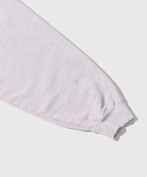 ADAM ET ROPE'（アダムエロペ）の「【FACCIES/ファッチーズ】AGING FADE SWEAT(SOFT)（スウェット・メンズ・ブラック/グレー・1/2）」の9枚目の写真