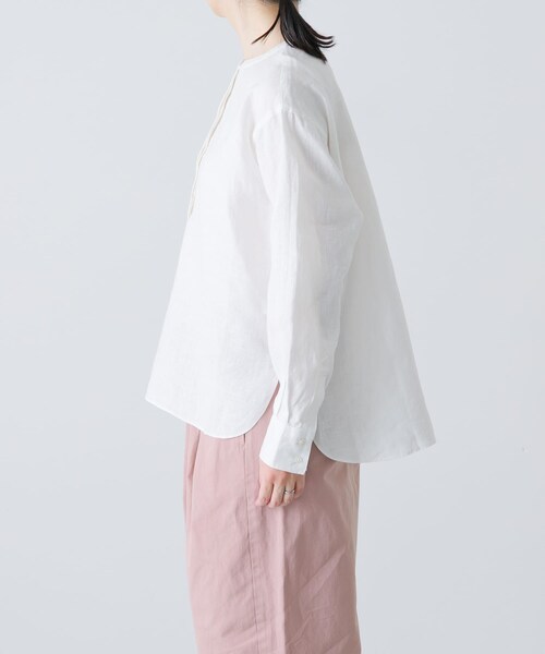 かぐれ（カグレ）の「リネンヘンリーワイドシャツ（シャツ/ブラウス・レディース・OFF/LIGHT GRAY/NAVY・Free）」の14枚目の写真