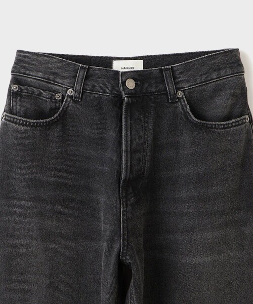 ROPE'(ロペ)の「【HAIKURE(ハイクル)】BETHEANY ASIAN FIT MID BLACK|デニム(デニムパンツ・レディース・ブラック・M/S)」の5枚目の写真