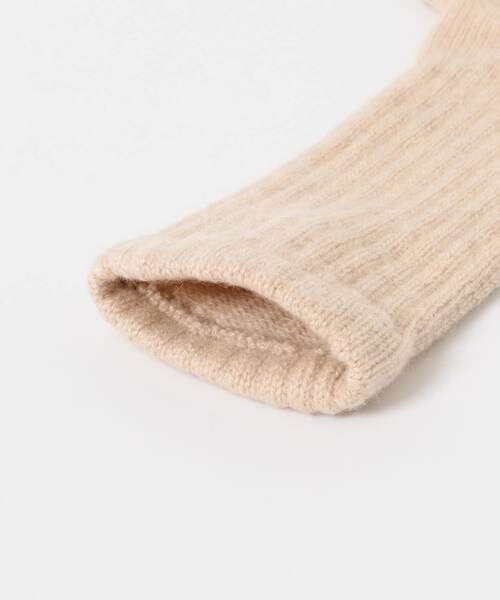 URBAN RESEARCH DOORS（アーバンリサーチドアーズ）の「WILLIAM BRUNTON　3ply Long Gloves（ベルト・レディース・グレー/ベージュ/ピンク・Free）」の17枚目の写真