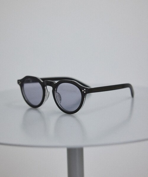 ADAM ET ROPE'（アダムエロペ）の「ケースセットクラウンフレームUVカットグラス（サングラス・レディース・ブラック/グレー・F）」の4枚目の写真