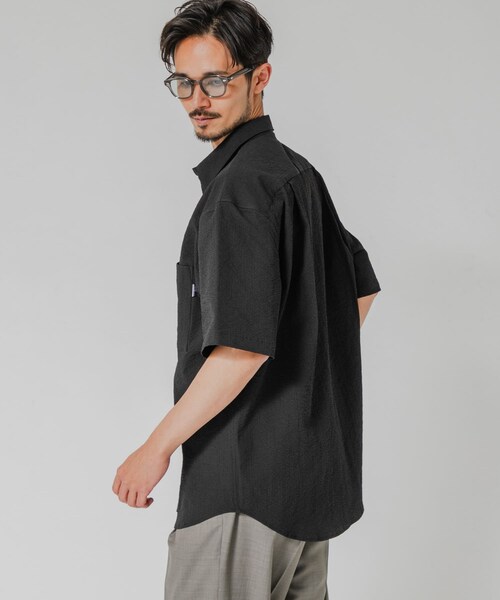 URBAN RESEARCH（アーバンリサーチ）の「『吸水速乾/UVカット』『別注』THOUSAND MILE×URBAN RESEARCH　WASHER CODE SHIRTS（シャツ/ブラウス・メンズ・BLACK/CHARCOAL/NAVY ST・S/M/L）」の6枚目の写真