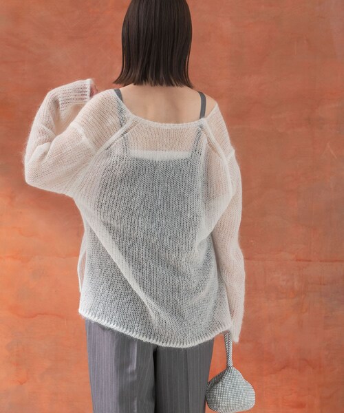 URBAN RESEARCH ROSSO（アーバンリサーチロッソ）の「シアーモヘアVネックプルオーバー（ニット/セーター・レディース・blue/white/yellow・FREE）」の7枚目の写真