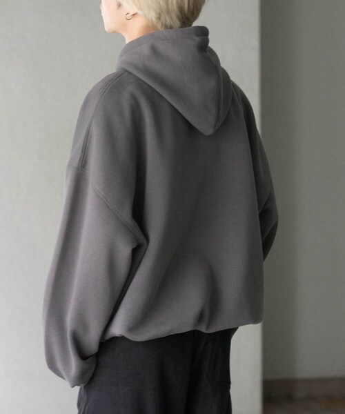 SENSE OF PLACE by URBAN RESEARCH（センスオブプレイスバイアーバンリサーチ）の「バルーンzipルーズパーカー（パーカー・メンズ・CHARCOAL/BLACK/GRAY・M/L）」の17枚目の写真