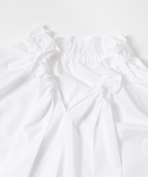 URBAN RESEARCH ROSSO（アーバンリサーチロッソ）の「フリルネックシャツブラウス（シャツ/ブラウス・レディース・WHITE/L/PURPLE/CHARCOAL・Free）」の6枚目の写真