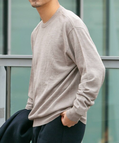 URBAN RESEARCH ROSSO（アーバンリサーチロッソ）の「イタリア糸メリノウールクルーニット（ニット/セーター・メンズ・GREIGE/GRAY/DARK BROWN/NAVY/BLACK・M/L）」の19枚目の写真