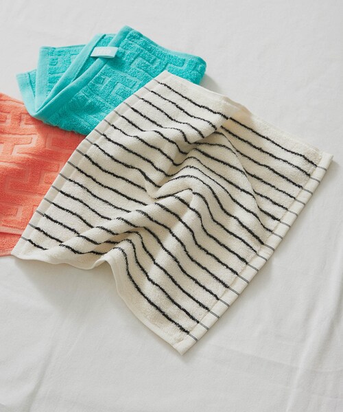 SMELLY（スメリー）の「TETO　SUPIMA COTTON HANDTOWEL（ハンカチ/ハンドタオル・レディース・WH/BK・-）」の5枚目の写真