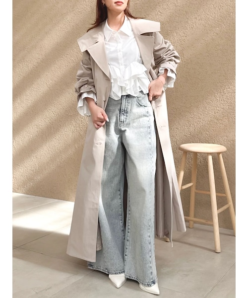 dazzlin（ダズリン）の「ビッグカラーフリルスリーブトレンチコート（トレンチコート・レディース・ピンク/ネイビー/ベージュ・F）」の2枚目の写真