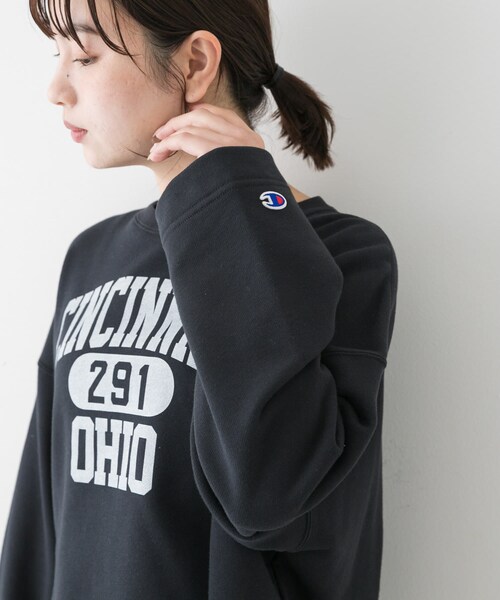 SENSE OF PLACE by URBAN RESEARCH(センスオブプレイスバイアーバンリサーチ)の「『別注』Champion×SENSE OF PLACE カットオフスウェット(スウェット・レディース・YELLOW/OFF WHITE/NAVY・one)」の19枚目の写真