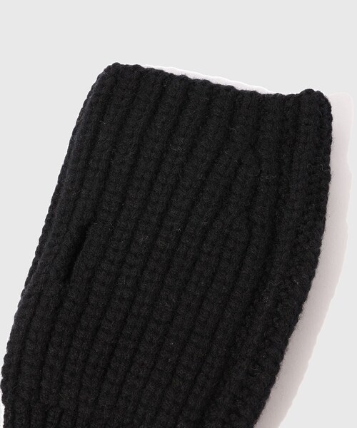 ADAM ET ROPE'(アダムエロペ)の「【Etudes Studio/エチュードストゥディオ】RIBBED MITTENS STAR(手袋・メンズ・ブラック/ベージュ・F)」の11枚目の写真