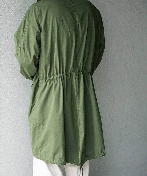 URBAN RESEARCH Sonny Label（アーバンリサーチサニーレーベル）の「『別注』ARMY TWILL×Sonny Label　Fish Tail Coat（モッズコート・メンズ・L.GRAY/KHAKI・M/L/XL）」の17枚目の写真