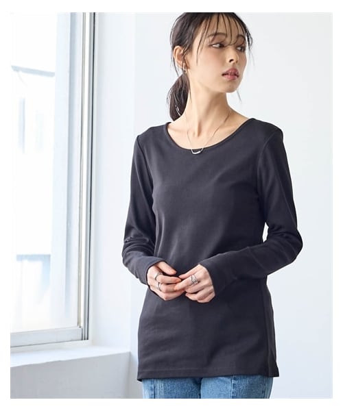 nissen（ニッセン）の「綿１００％フライス素材クルーネック長袖Ｔシャツ（UVカット）＜大きいサイズ有＞（Tシャツ/カットソー・レディース・黒/オフホワイト/グレージュ/杢チャコールグレー/ネイビー/ライムグリーン/トープ/ディープグリーン/クラウドピンク/パープル・L/LL/3L/4L/5L/6L/8L/10L/S/M）」の20枚目の写真
