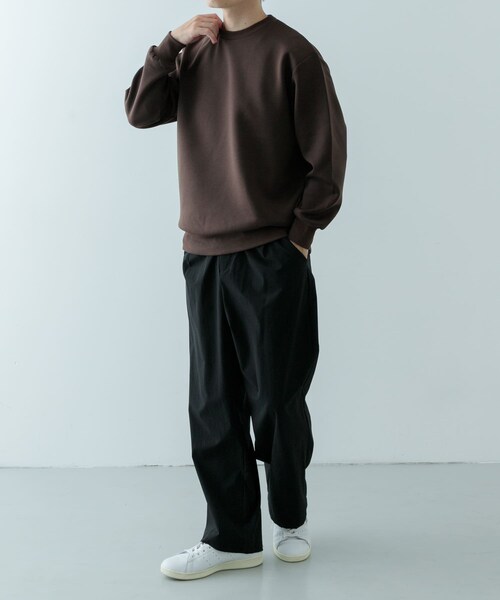 ITEMS URBANRESEARCH（アイテムズ アーバンリサーチ）の「ストレッチダンボール クルーネックプルオーバー（スウェット・メンズ・BEG/BRN/BLK/YEL・M/L）」の19枚目の写真
