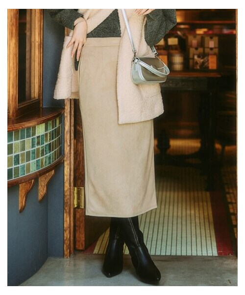 nissen（ニッセン）の「スエード調タイトスカート（スカート・レディース・エクリュ/チャコールグレー/黒・S/M/L/LL/3L/4L/5L/6L）」の22枚目の写真