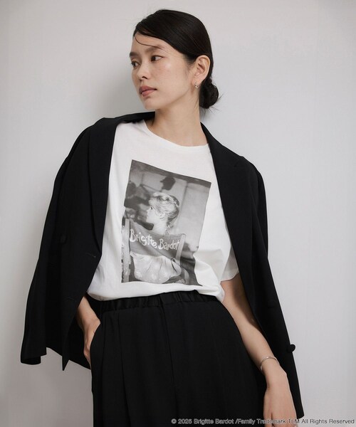 ROPE'（ロペ）の「【Brigitte Bardot×ROPE'・コラボ】プリント半袖T-shirt【洗える・洗濯耐久性・接触冷感】（Tシャツ/カットソー・レディース・ホワイト/ホワイト系・F）」の7枚目の写真