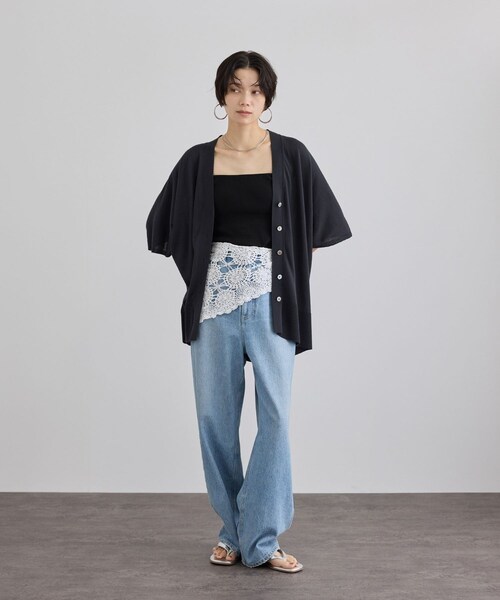 ADAM ET ROPE'(アダムエロペ)の「【WEB限定】クロシェバブーシュカ(バンダナ/スカーフ・レディース・ブラック/キナリ・F)」の7枚目の写真
